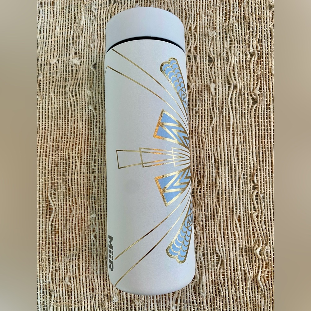 Starbucks Reserve Empire State Travel Mug - Picture 3 of 6